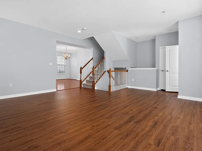 Living room 3