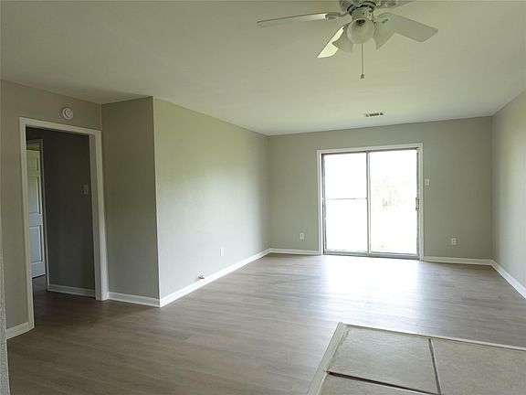 5th image of 8033 Ritz St