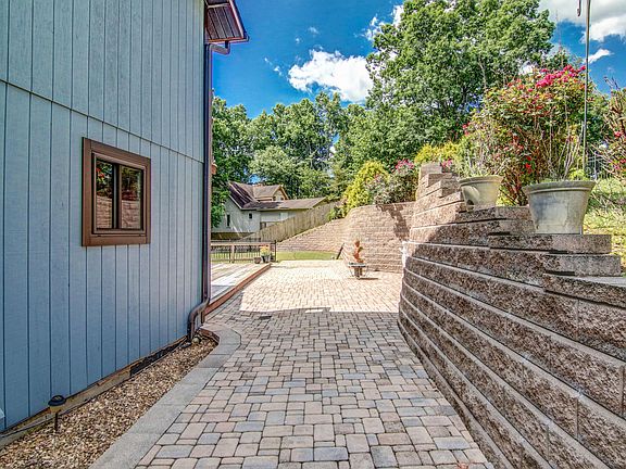 4th image of 13422 Stone Dr