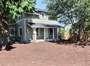 9610 Waller Rd E, Tacoma, WA 98446