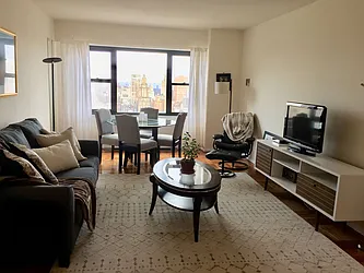 Rented by Anita Loewy, Inc