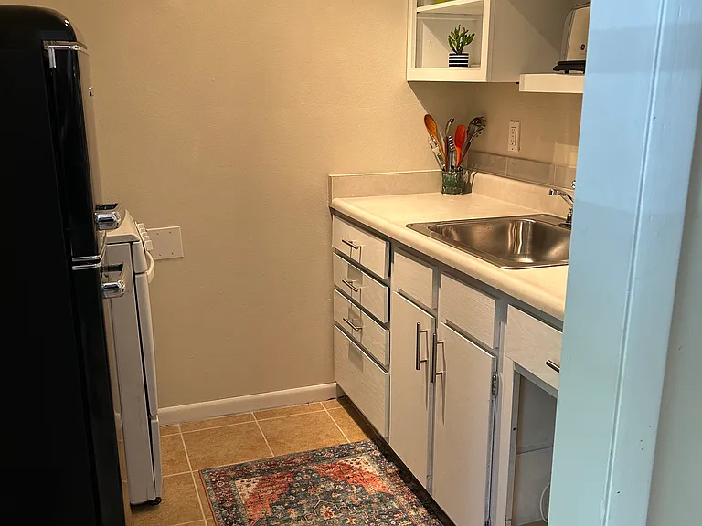 2847 Marilyn Rd #1 — Photo 3