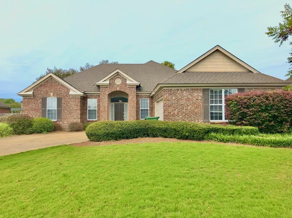 9216 Prentiss Ct, Montgomery, AL 36117