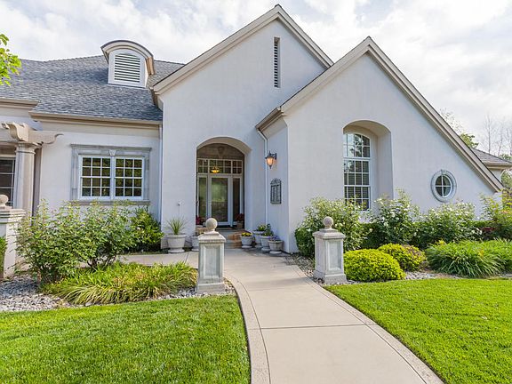 3rd image of 23420 Millville Way