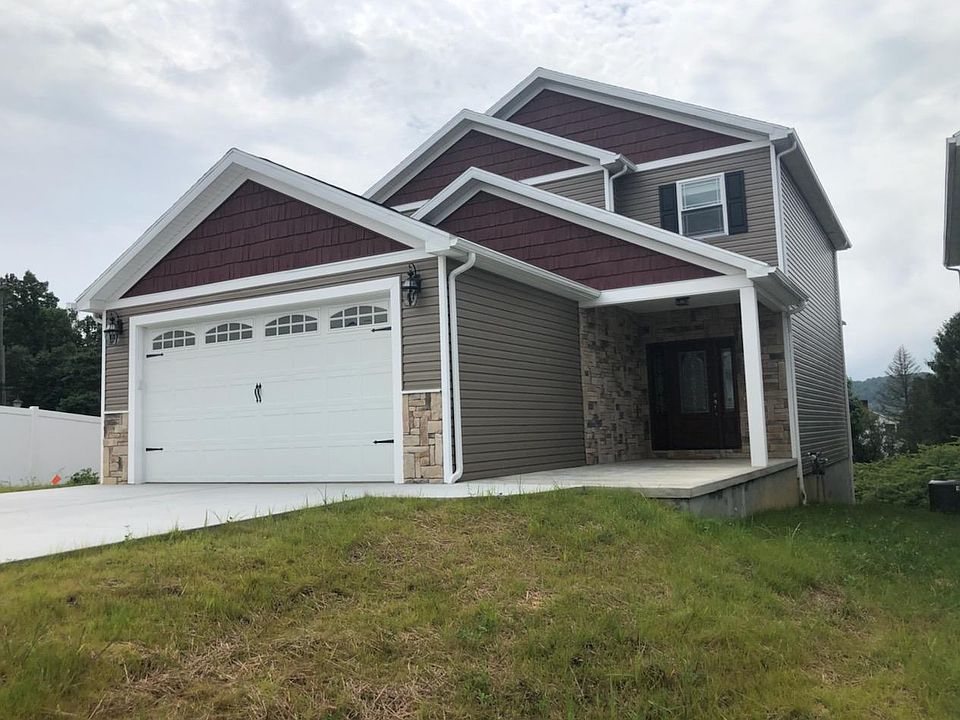 1st image of 707 Shady River Dr