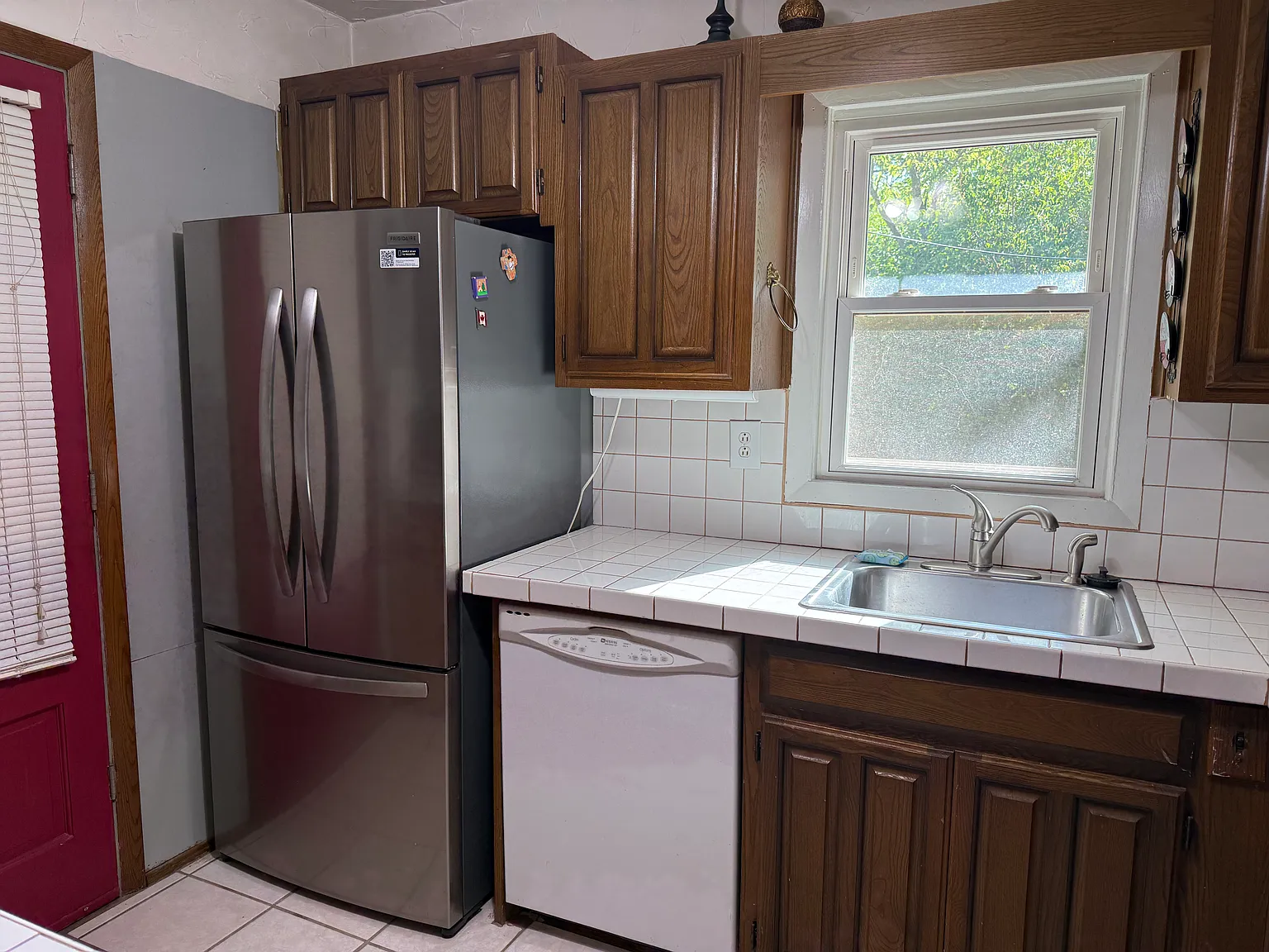 9308 Greystone Ave — Photo 2