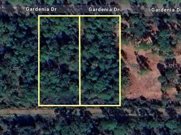 221 & 219 Gardenia Dr #14, Indian Lake Estates, FL 33855