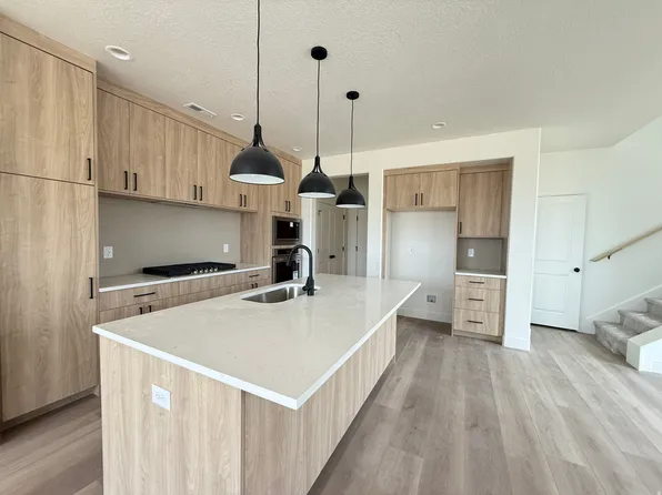 6964 W Hidden Hills Way #321, West Jordan, UT 84081