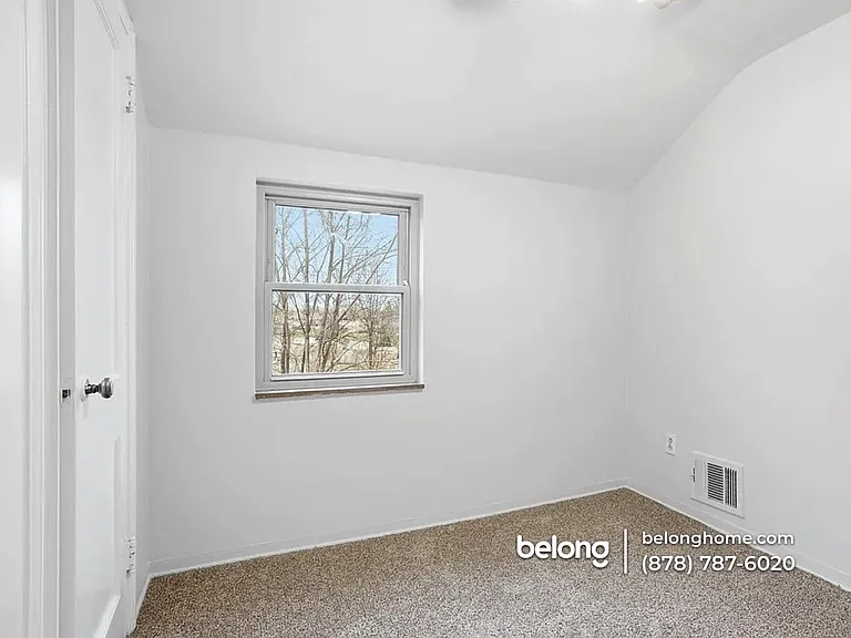 5240 Orchard Hill Dr — Photo 5