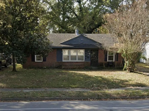 4497 Quince Rd, Memphis, TN 38117