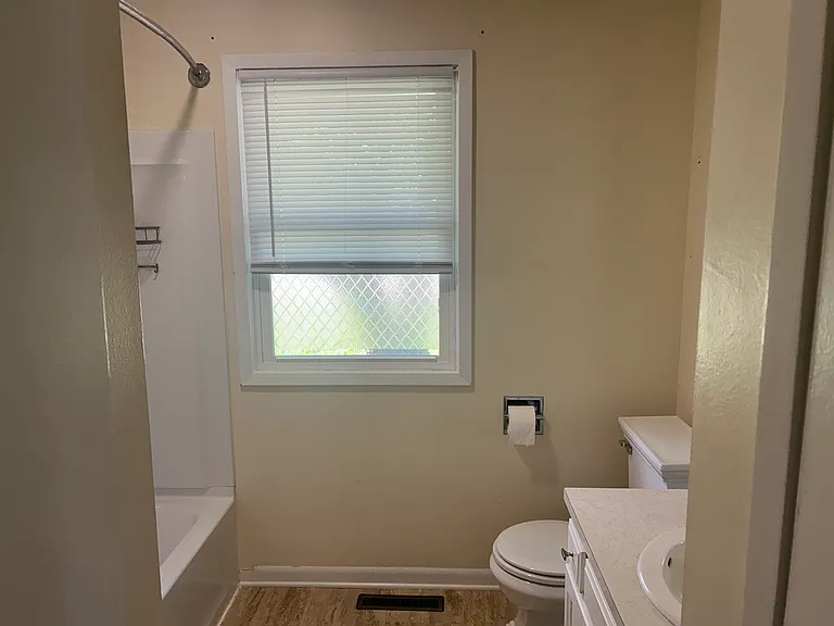 Upstairs Bathroom