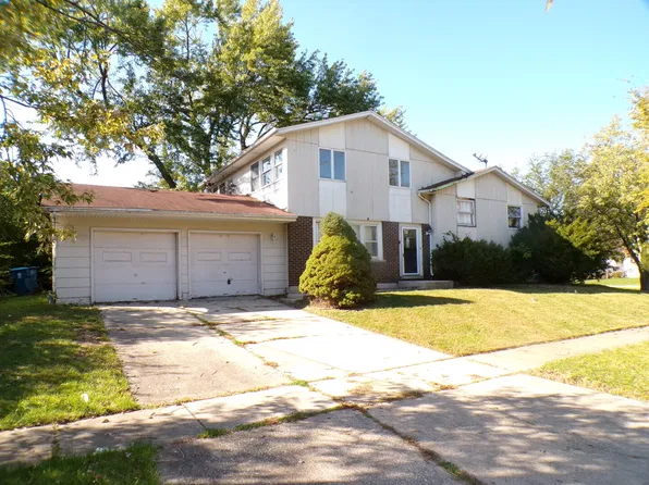 1916 218th St, Sauk Village, IL 60411