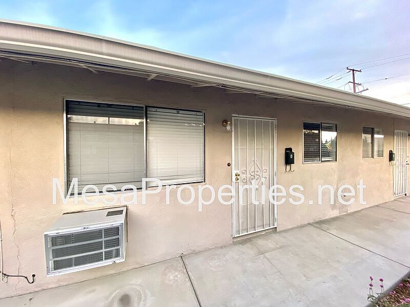 1st image of 346 W Mountain View Ave APT B