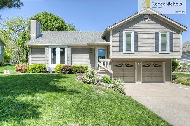 Beautiful James Hardie siding, newer roof and thermal windows ma