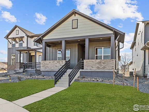 2nd image of 2781 Blue Iris Dr