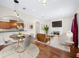 108 S El Molino Ave, Pasadena, CA 91101