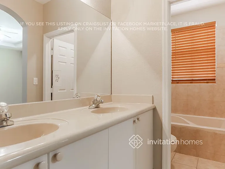 12456 SW 124th Path — Photo 17