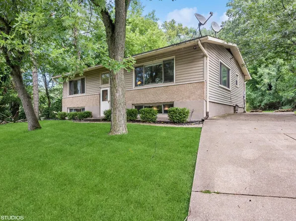 747 N Newton St, Gary, IN 46403