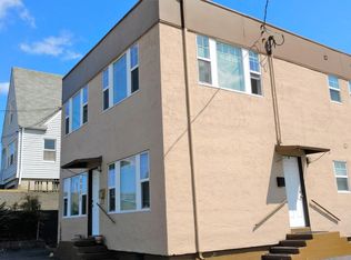 2305 6th St, Bremerton, WA 98312