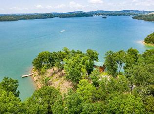 121 Aaron St, Sevierville, TN 37876