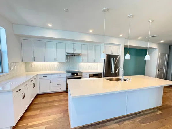 233 Oak Cir, Walnut Creek, CA 94597