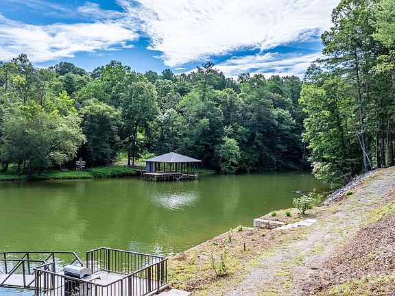 4th image of 1408 Lake Vista Dr NE #11/12
