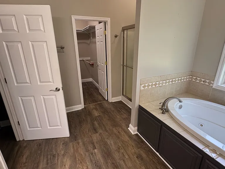 4301 Summer Hill Pl — Photo 16