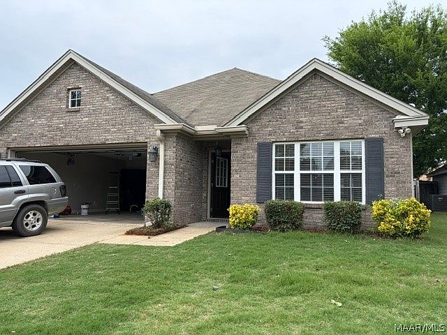 1st image of 605 Thornton Pl