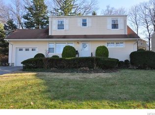 250 Rosedale Rd, Yonkers, NY 10710