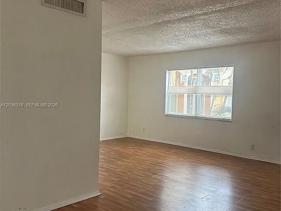 5th image of 18101 NW 68th Ave APT B201