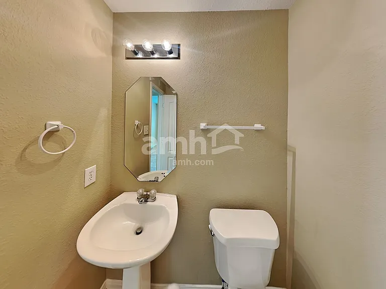 18107 Quiet Ridge Ln — Photo 8