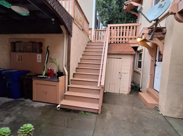 522 3rd Ave APT D, Crockett, CA 94525