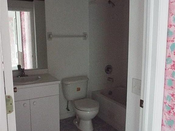 5th image of 3602 Skyline Blvd APT 103
