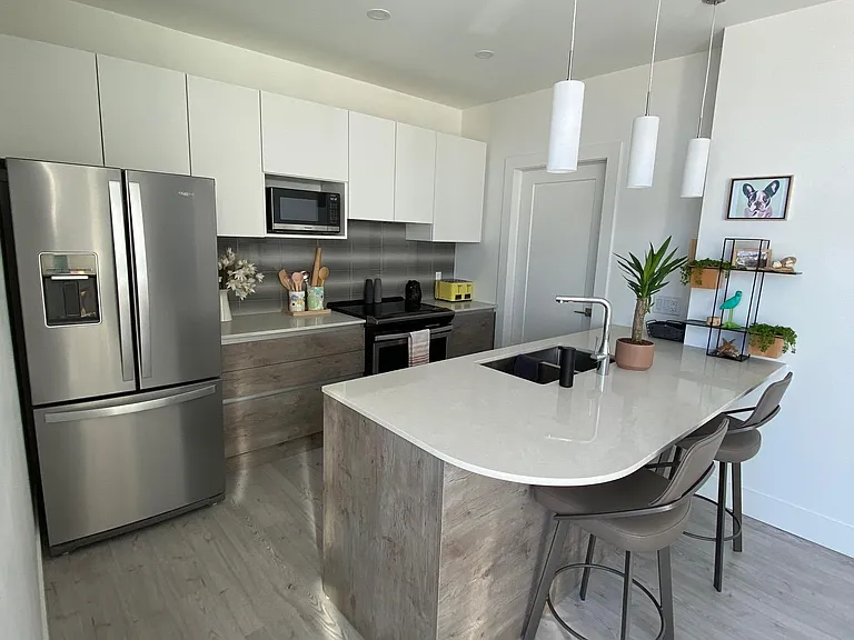 172 Wentworth Dr — Photo 35