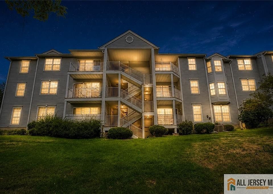 1st image of 107 Rachel Ct