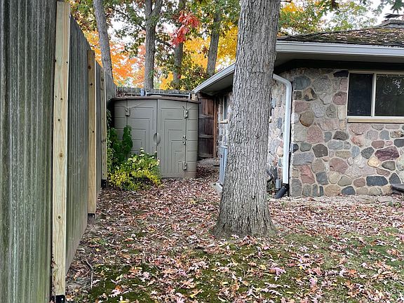 3rd image of 1707 Coronada Dr