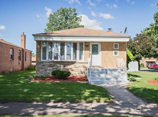 14500 S Marquette Ave, Burnham, IL 60633