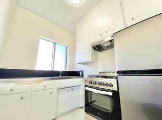 1327 Magnolia Ave #208, Los Angeles, CA 90006