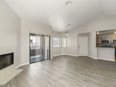 5038 S Rainbow Blvd Unit 206, Las Vegas, NV, 89118