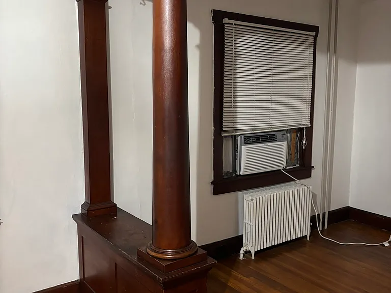 824 Highland Ave — Photo 17