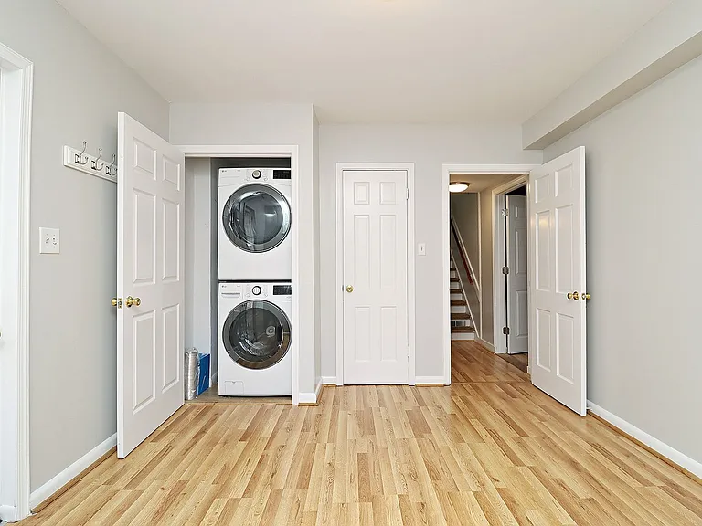 2412 Commonwealth Dr #A — Photo 17