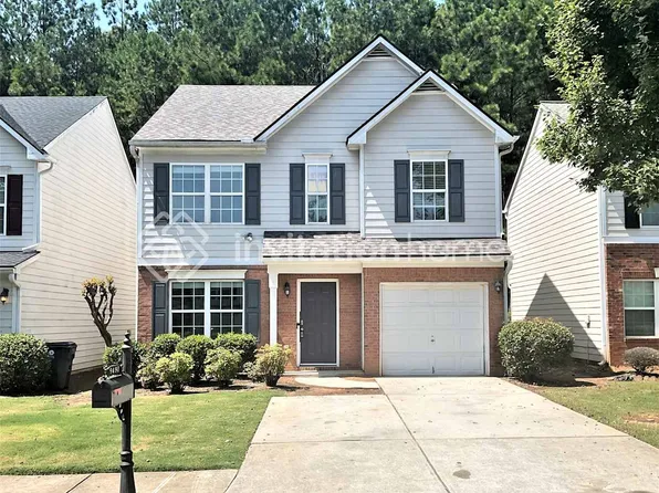 9481 Lakeview Rd, Union City, GA 30291