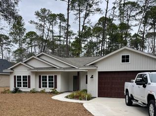 5 Hewlett Rd, Beaufort, SC 29907