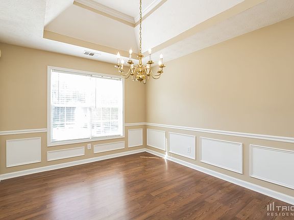 4th image of 3180 Willow Park Dr