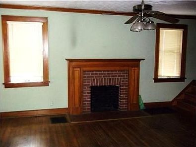 4th image of 1485 Loretta Ave