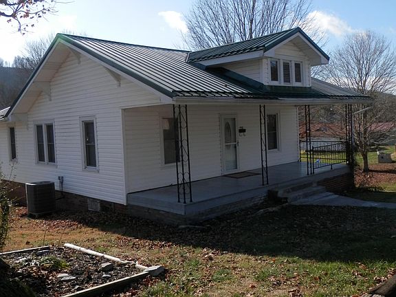 2nd image of 520 Leigh Ave #0