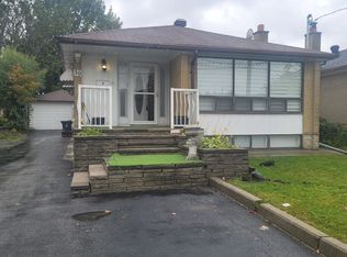 30 Benstrow Ave, Toronto, ON M9V2Z8