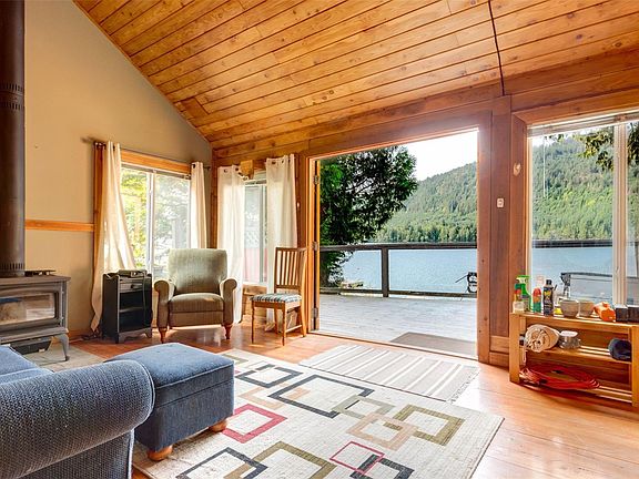 2nd image of 3474 Horne Lake Caves Rd Lot 101