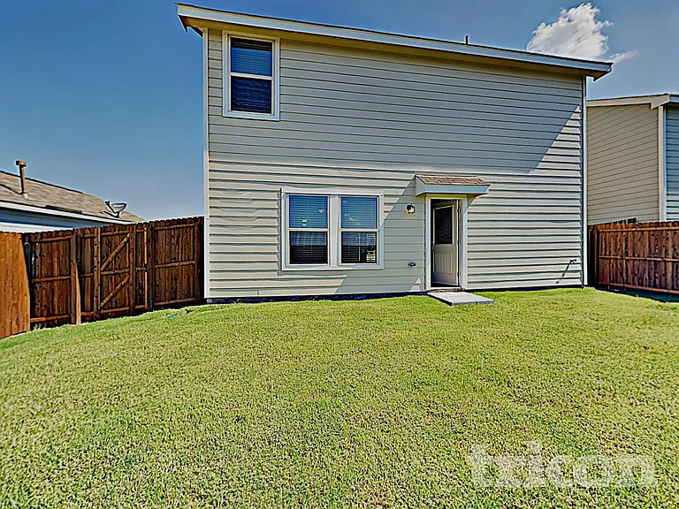 5697 McClelland St — Photo 30