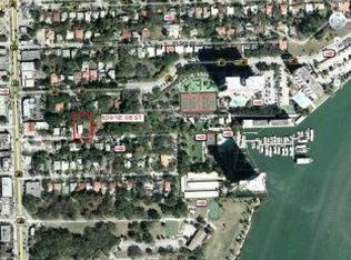 659 NE 68th St, Miami, FL 33138